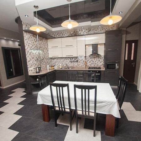 Lilika Apartments On Meskhishvili Tbiliszi Kültér fotó
