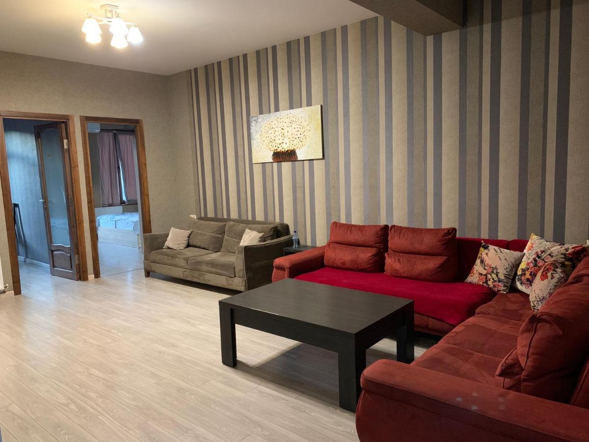 Lilika Apartments On Meskhishvili Tbiliszi Kültér fotó