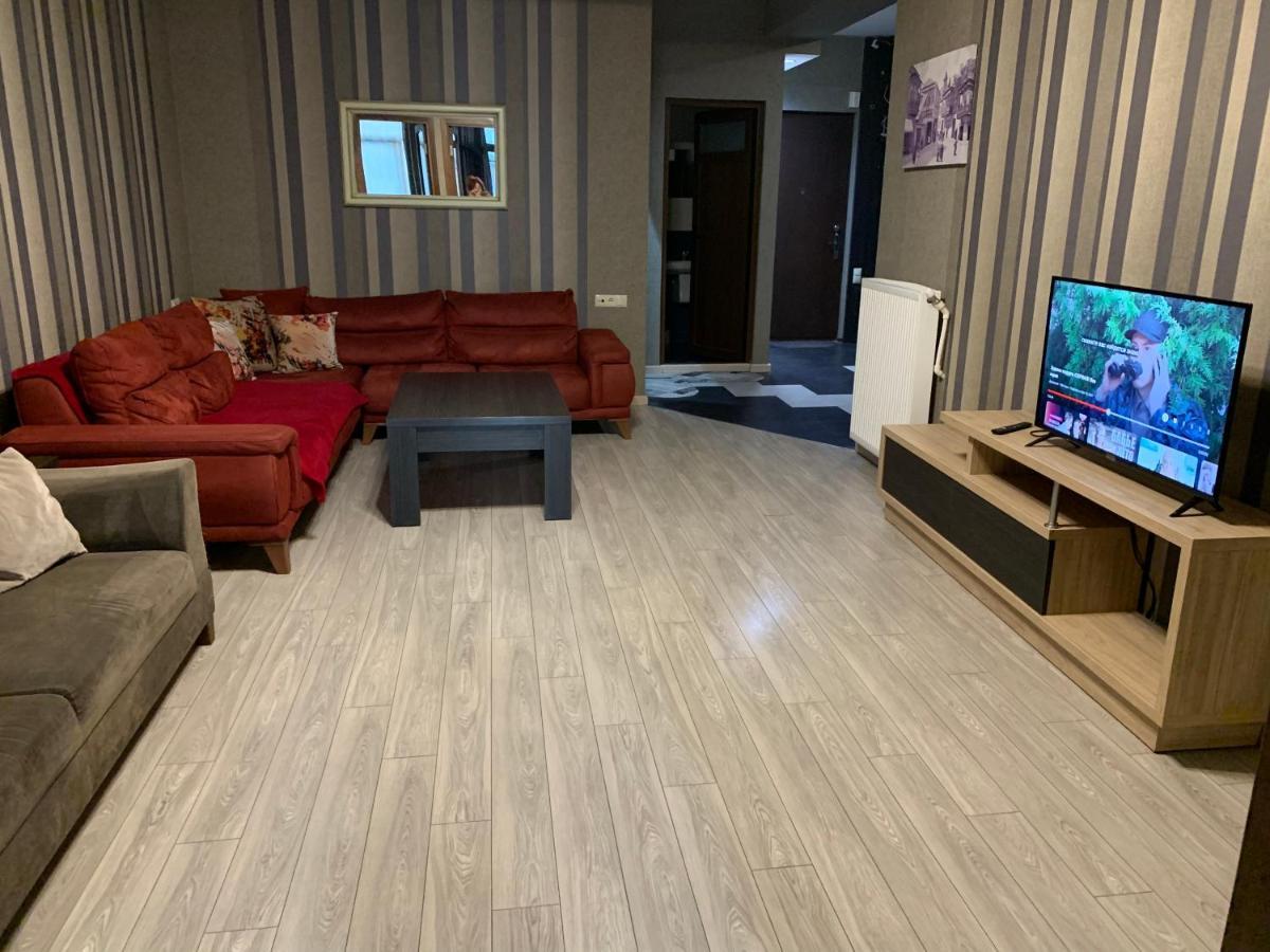 Lilika Apartments On Meskhishvili Tbiliszi Kültér fotó