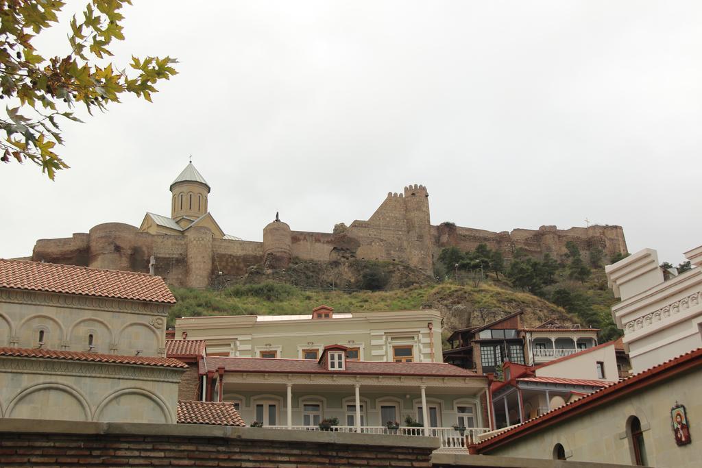 Lilika Apartments On Meskhishvili Tbiliszi Szoba fotó