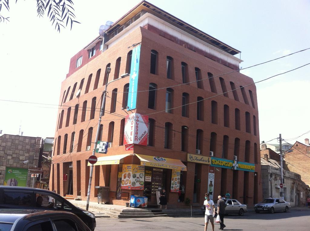 Lilika Apartments On Meskhishvili Tbiliszi Szoba fotó