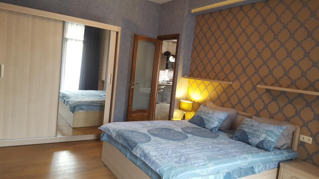 Lilika Apartments On Meskhishvili Tbiliszi Kültér fotó