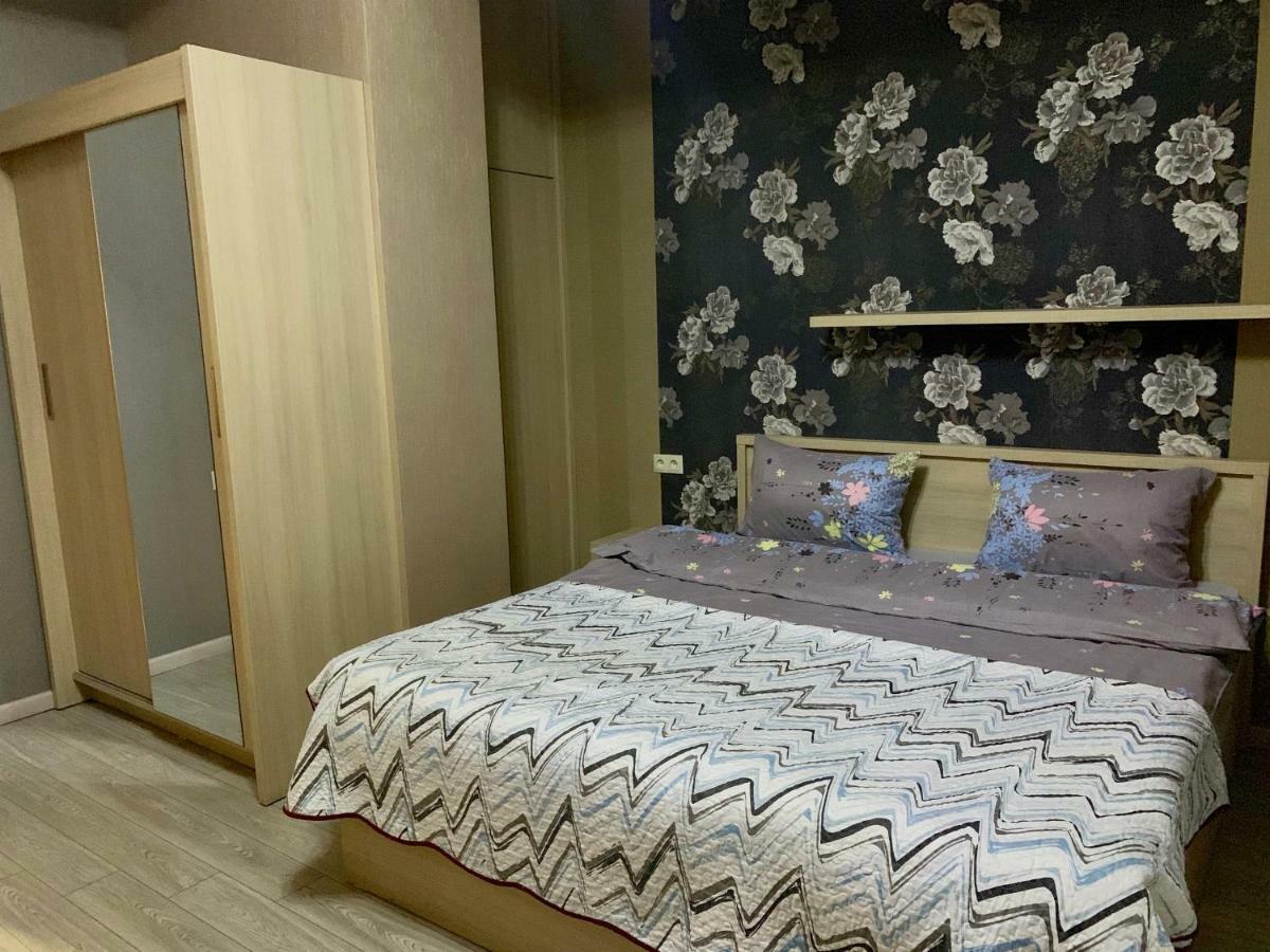 Lilika Apartments On Meskhishvili Tbiliszi Kültér fotó
